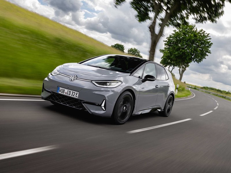 steuerbefreiung-e-autos_4-3.jpg Wer sich in diesem Jahr ein E-Auto wie VW ID.3 zulegt, muss die kommenden zehn Jahre keine Kfz-Steuer zahlen. (Bild: VW)