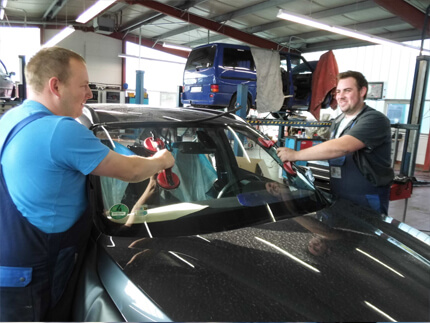 Autoglas-Service bei Auto-Service Röske